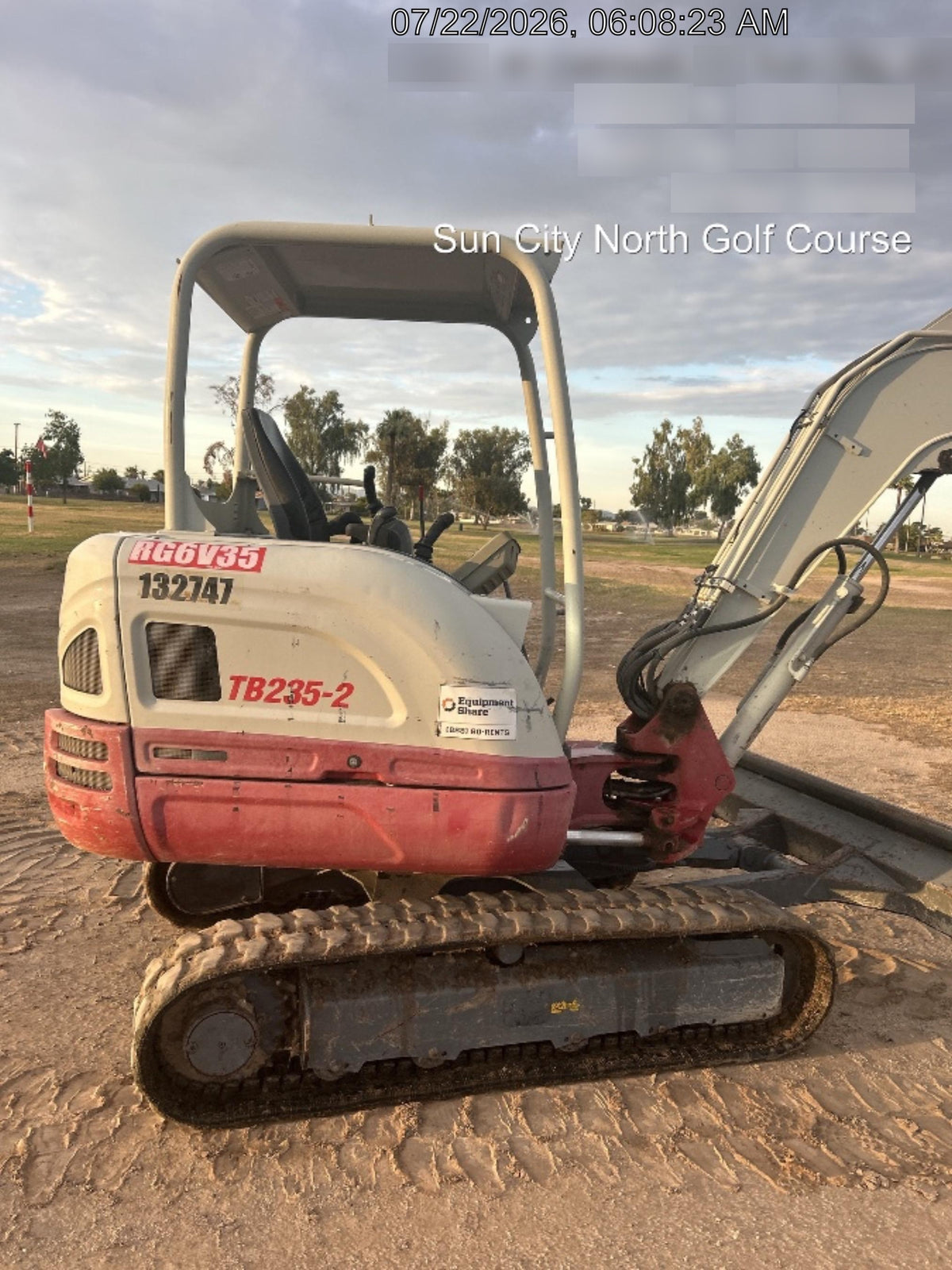 2021 TAKEUCHI TB235-2R