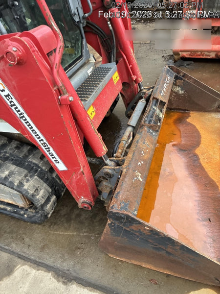 2023 TAKEUCHI TL6CR