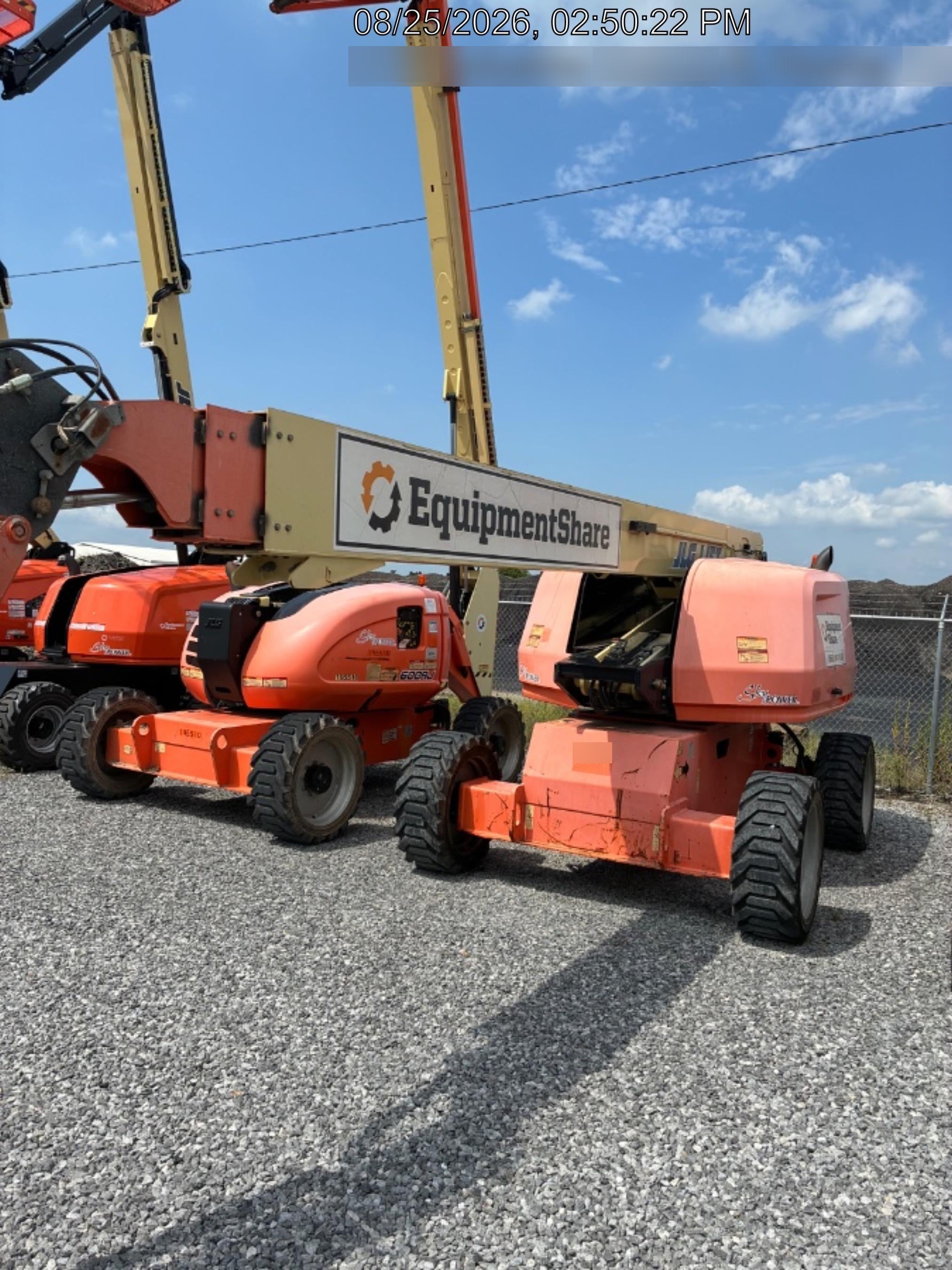2019 JLG 660SJ