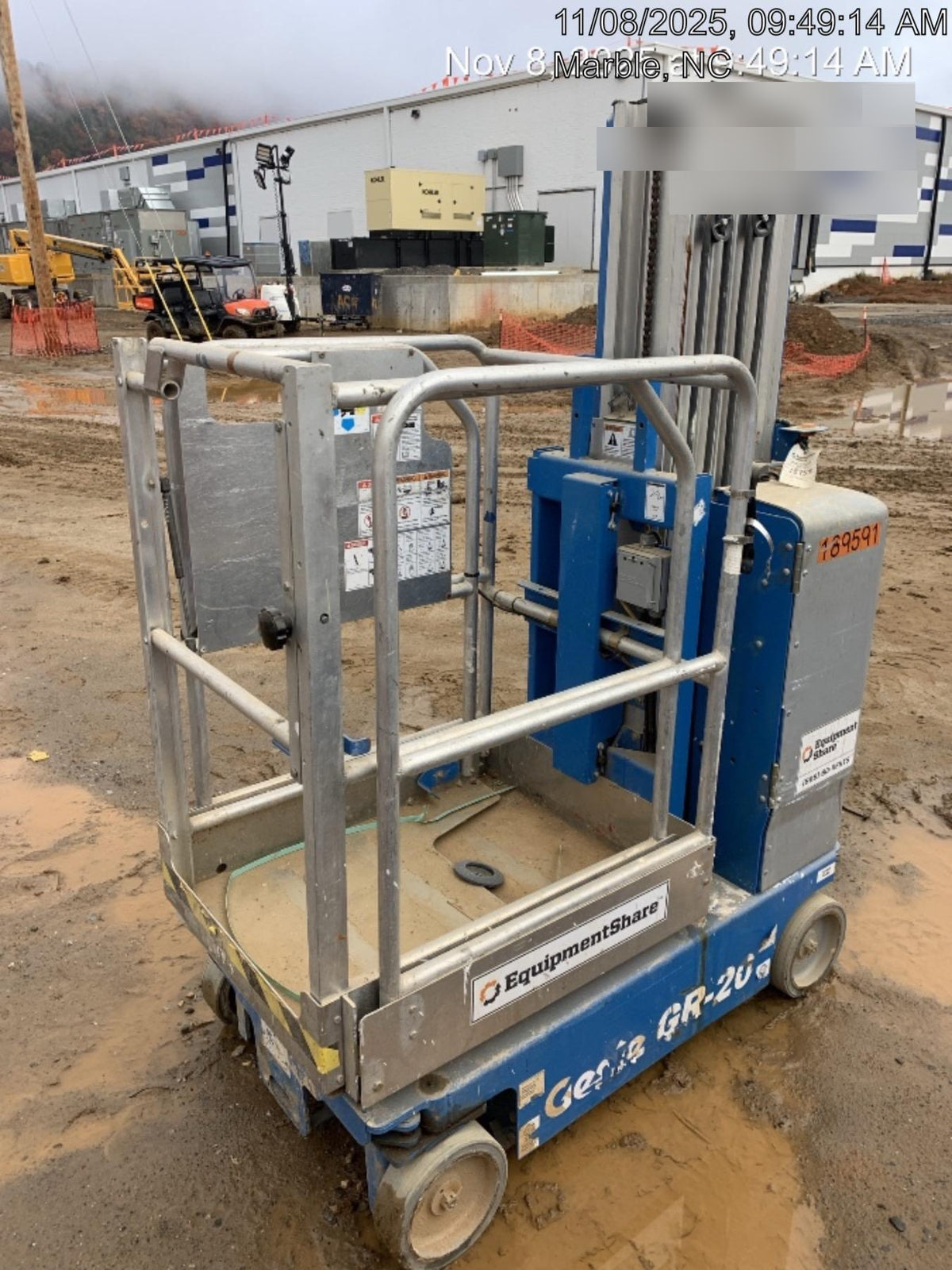 2021 GENIE GR-20