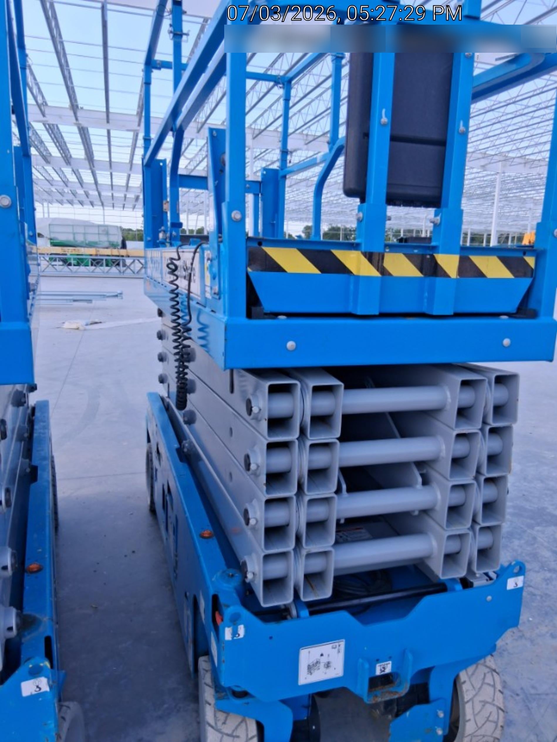 2023 GENIE GS-3232