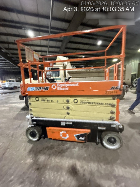 2022 JLG ES3246