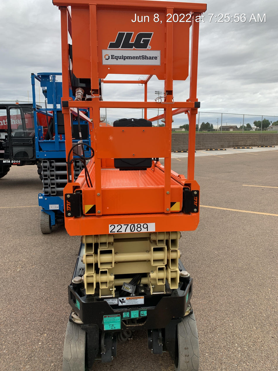 2022 JLG ES2632