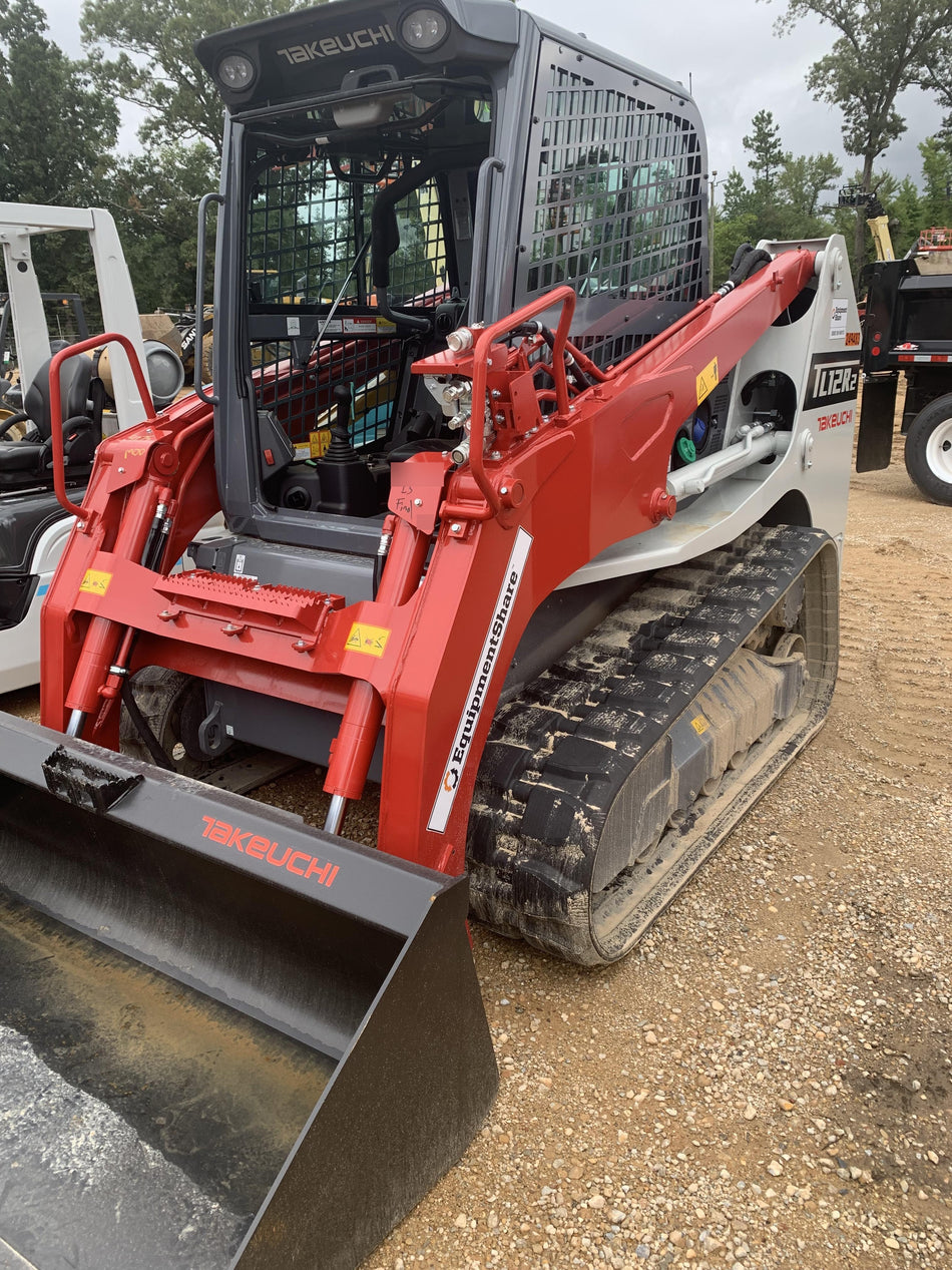 2022 TAKEUCHI TL12R2-CR