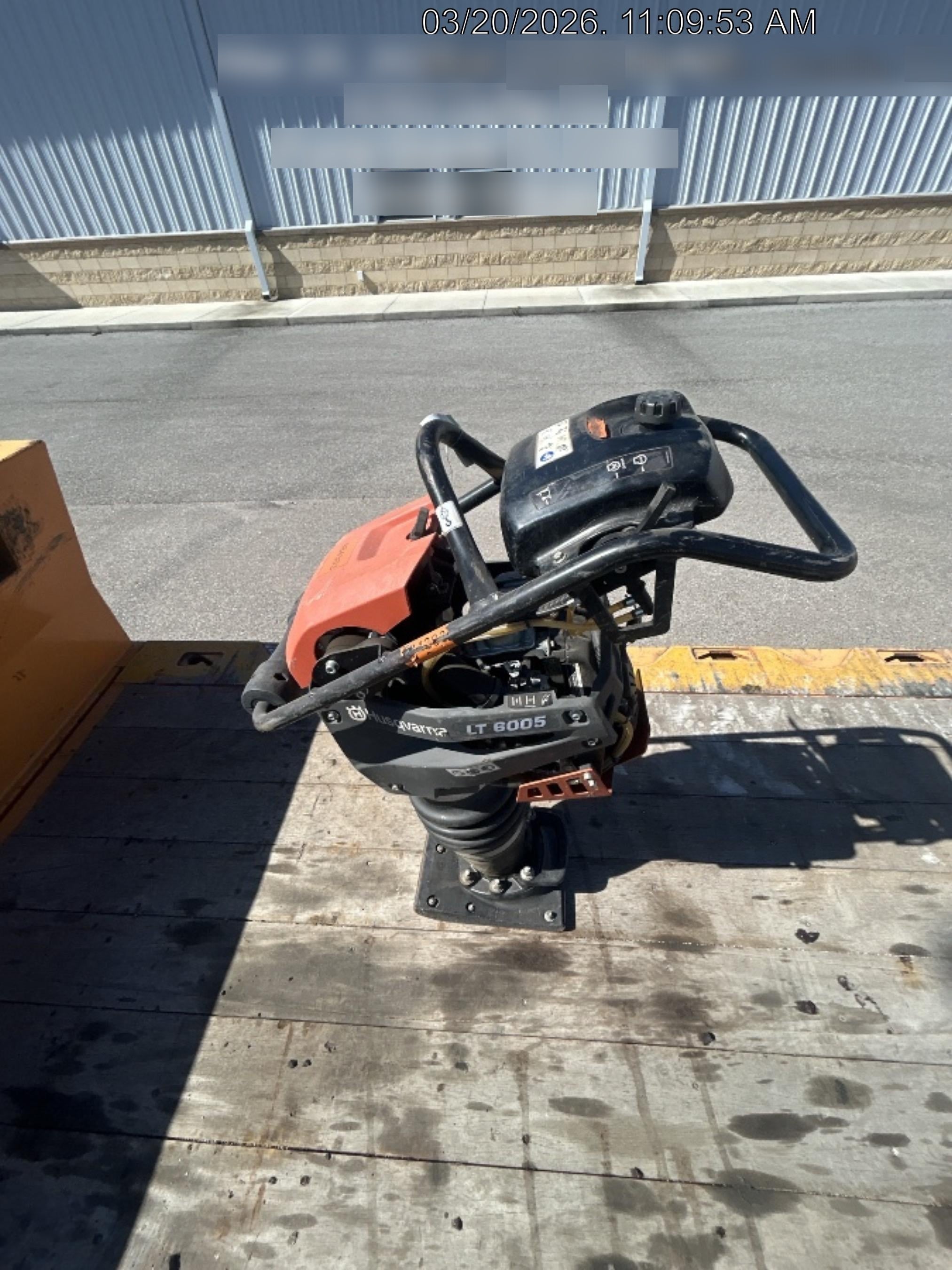 2024 HUSQVARNA LT6005
