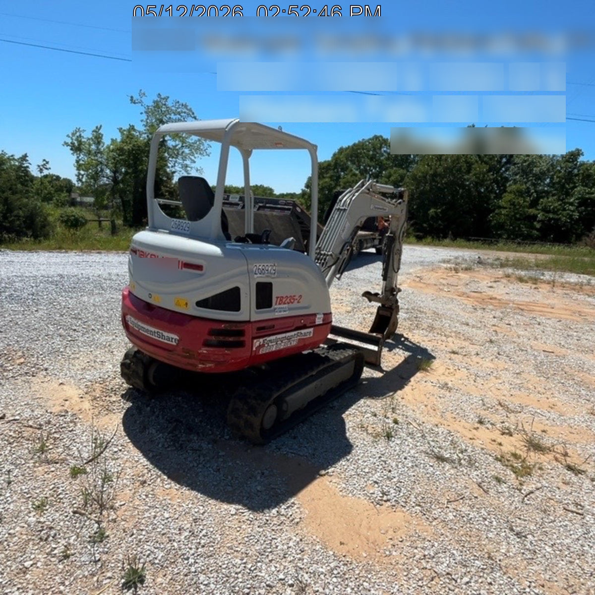 2022 TAKEUCHI TB235-2R