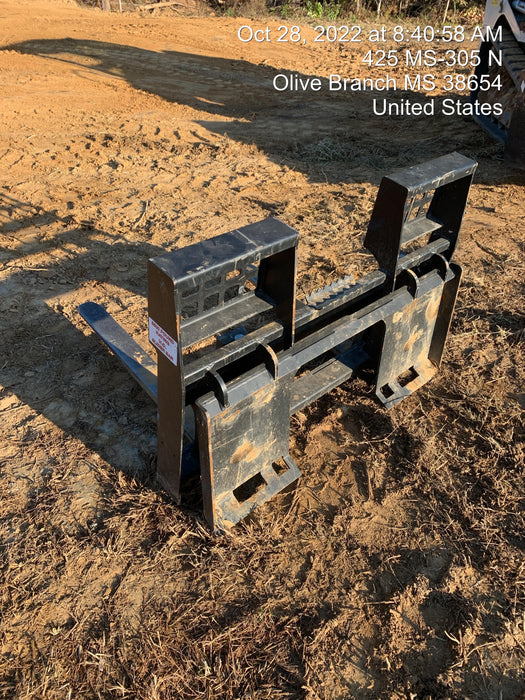 2022 ARROW MATERIAL HANDLING F5000