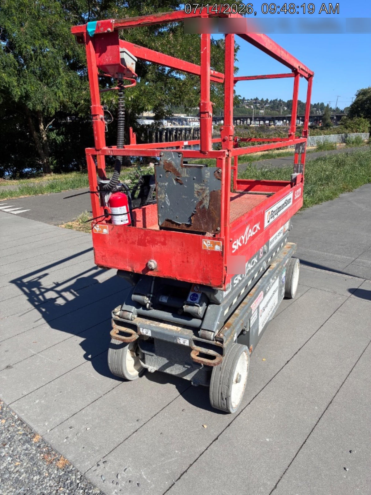 2021 SKYJACK SJIII-3220