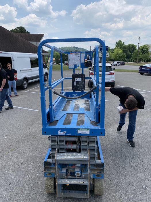 2019 Genie GS-1930 Fixed Rails with Chain Entry