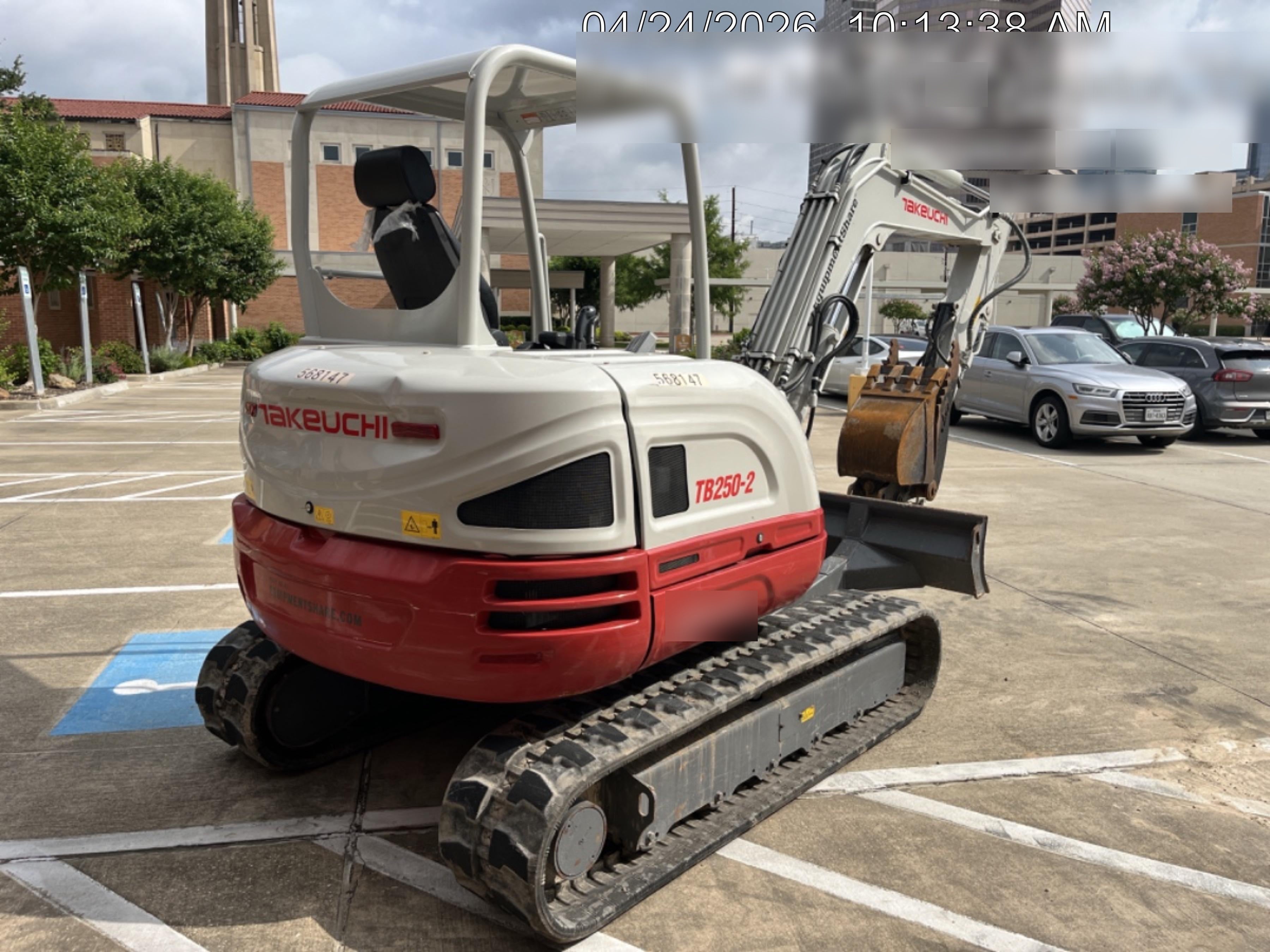 2025 TAKEUCHI TB250-2R