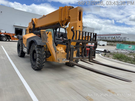 2023 JCB 510-56