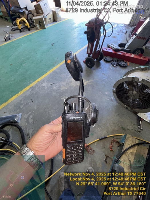 2023 MOTOROLA R7 DISPLAY