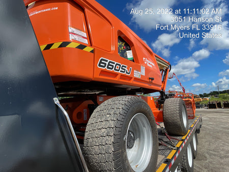 2022 JLG 660SJ