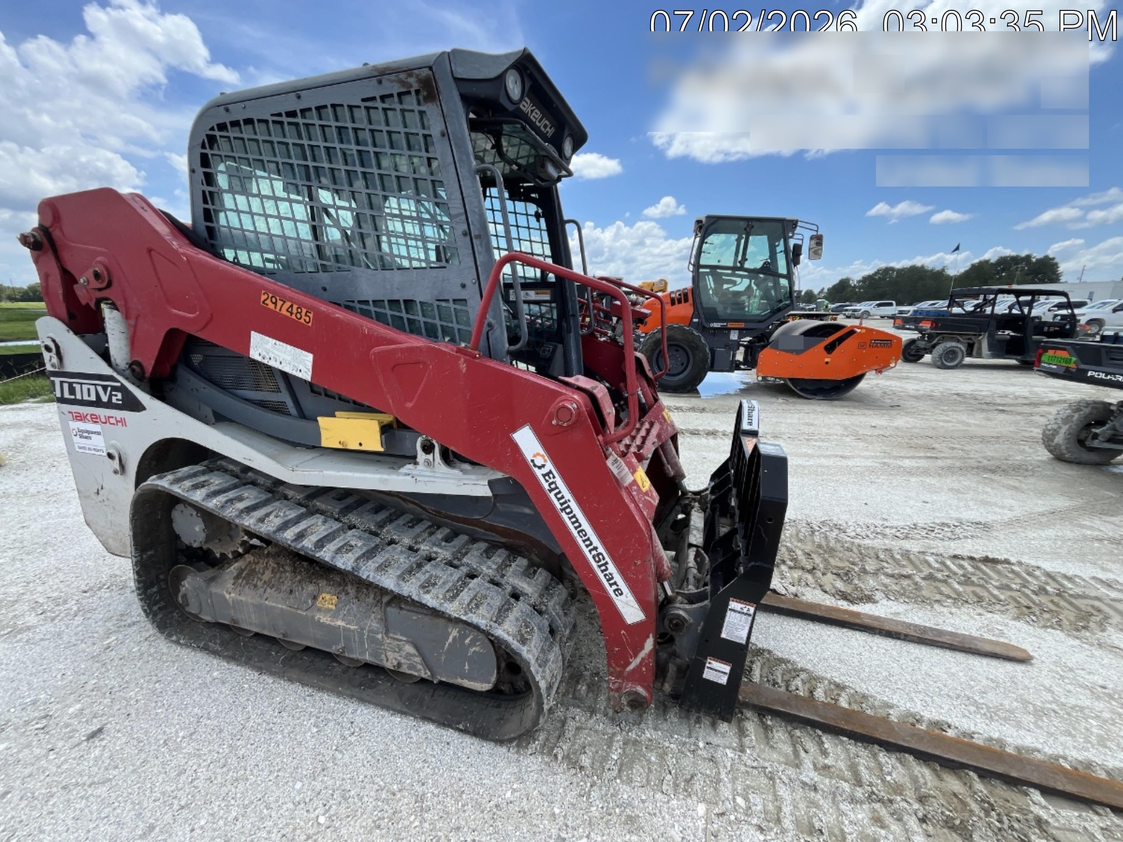 2023 TAKEUCHI TL10V2-CR