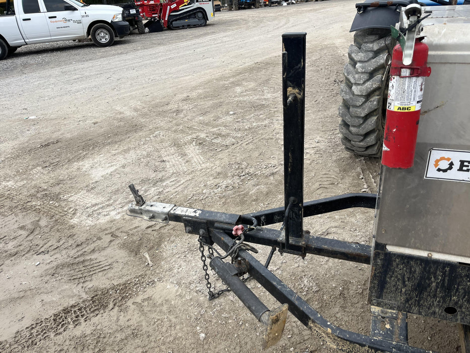 2019 Lincoln Electric Vantage 322 Ready-Pak 3, Two Wheel Trailer, Fender and Light Kit, Cable Rack