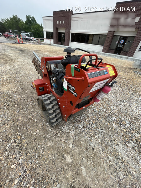 2020 DITCH WITCH C24XA
