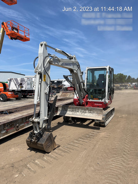 2022 TAKEUCHI TB250-2CR