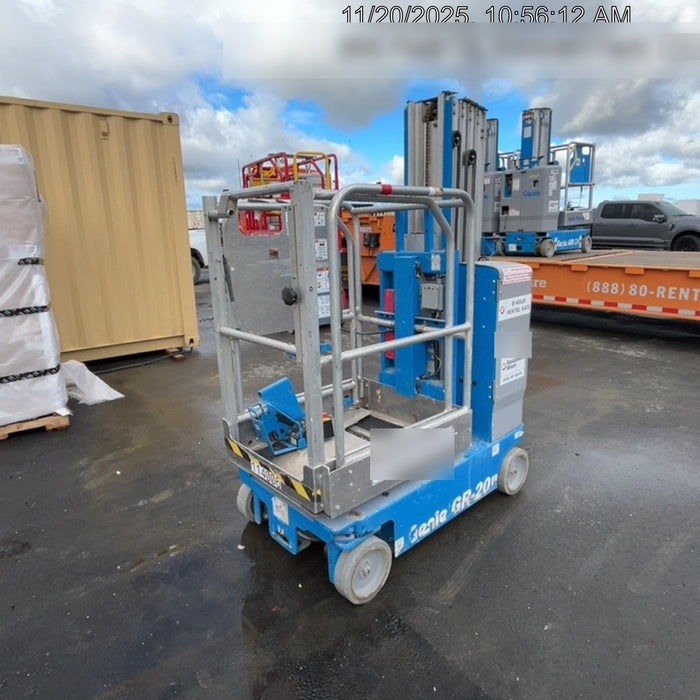 2020 GENIE GR-20