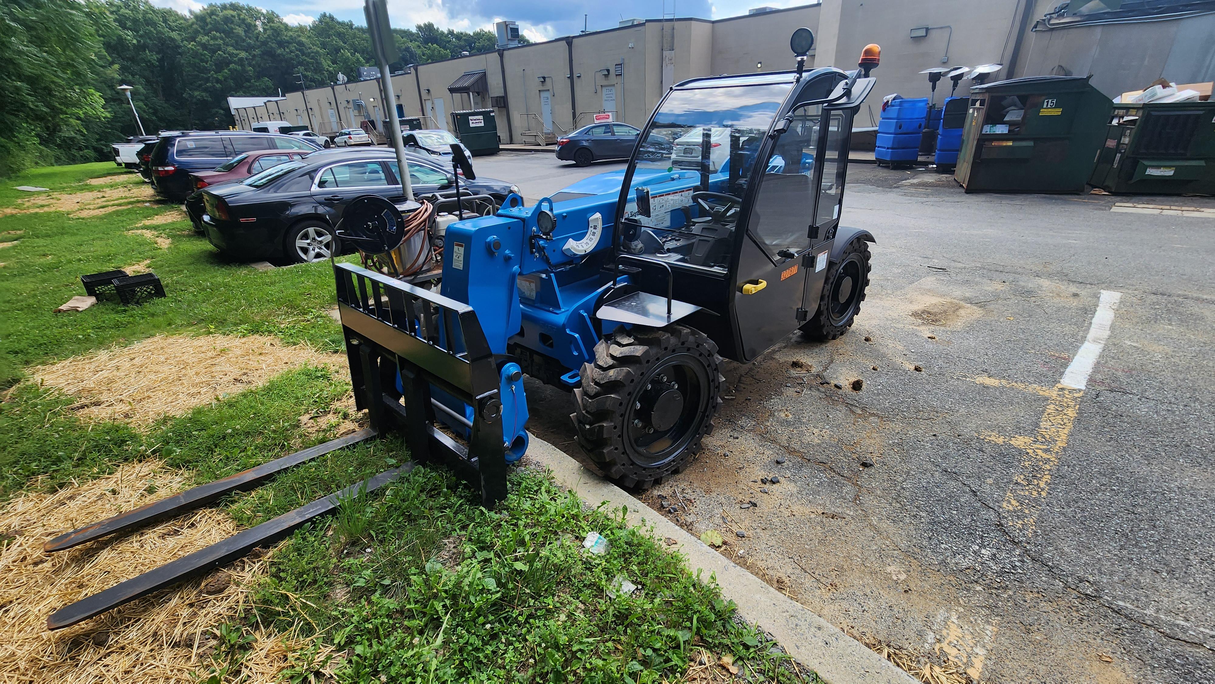2023 GENIE GTH-5519