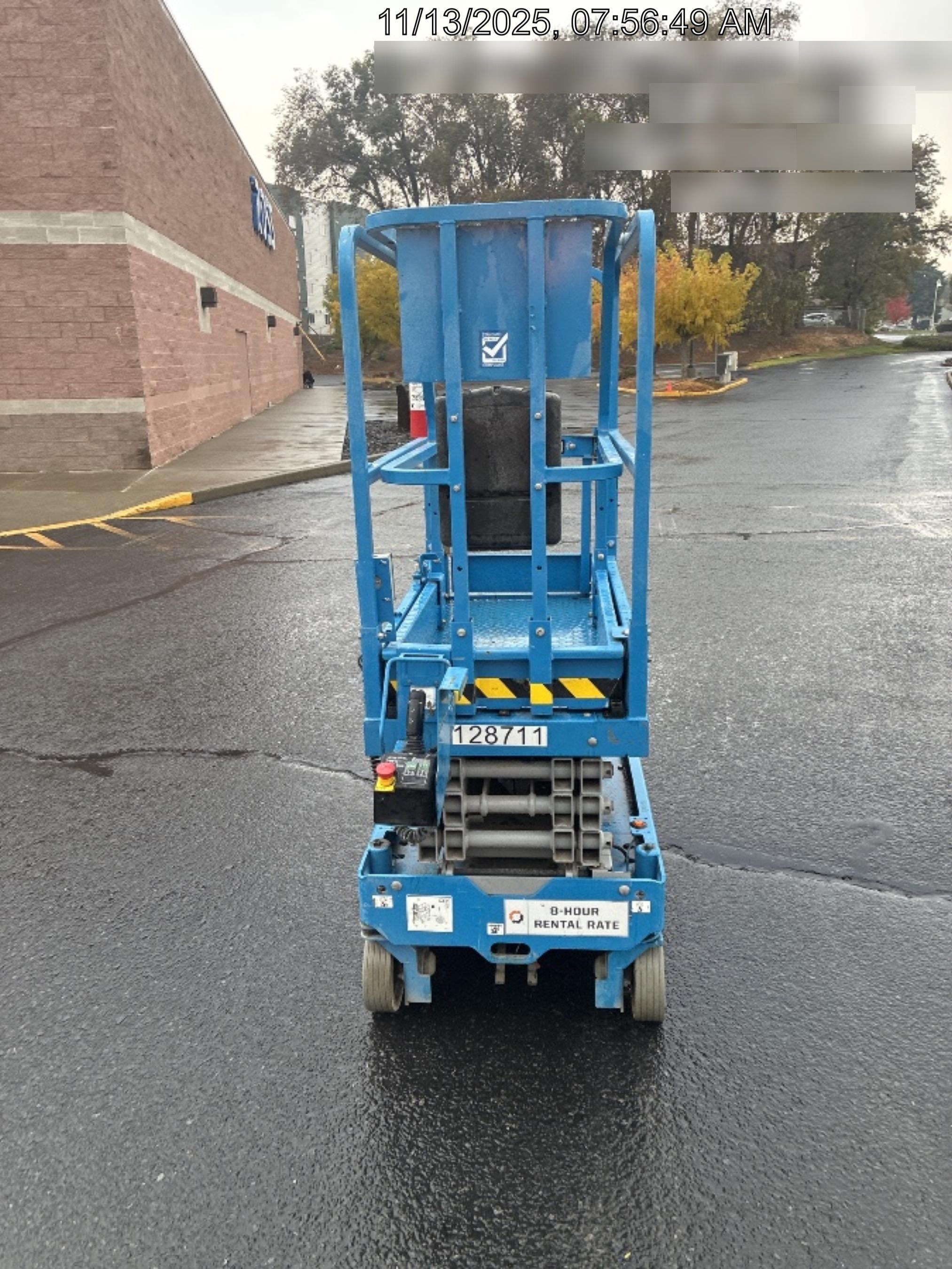 2021 GENIE GS-1330m