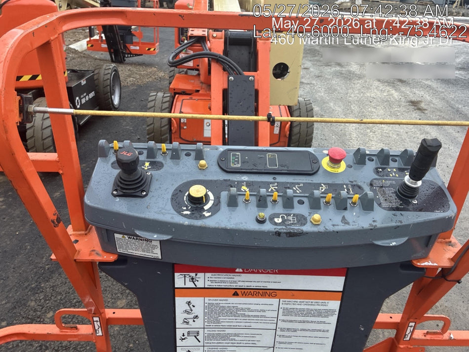 2021 JLG E450AJ