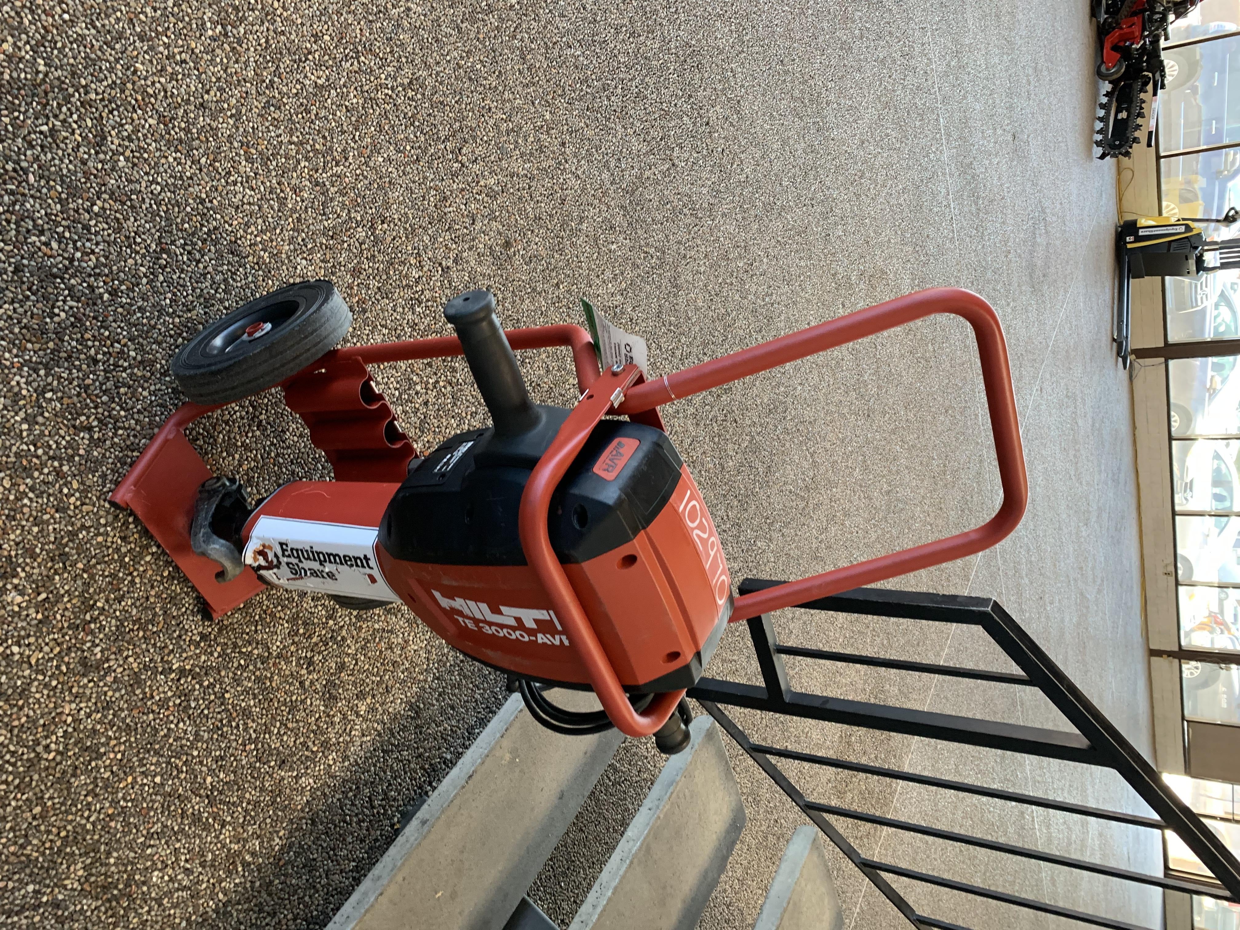 2020 HILTI TE 3000-AVR