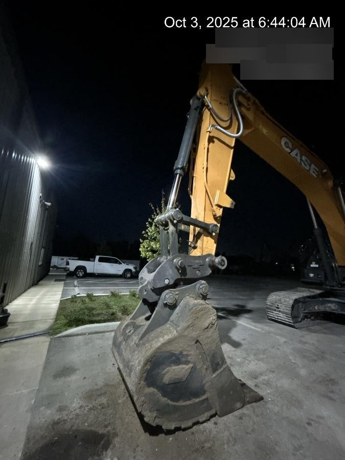 2025 TAG MANUFACTURING 48" Bucket 77-85K - Case