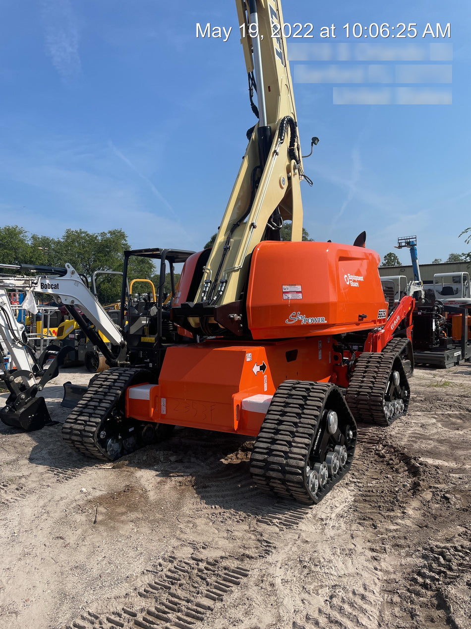 2022 JLG 660SJ Quad Track