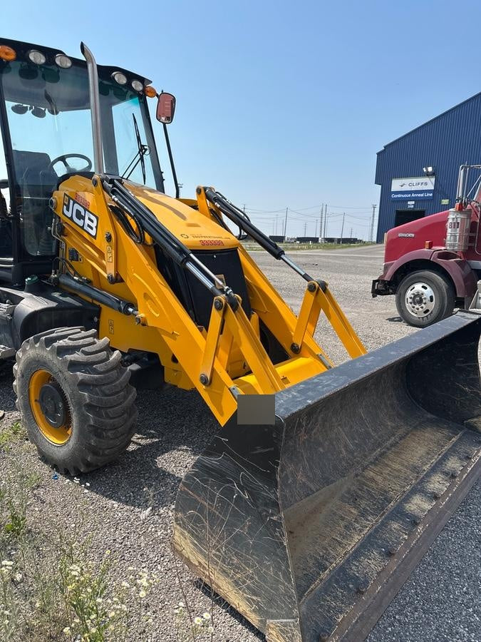 2023 JCB 3CX-14