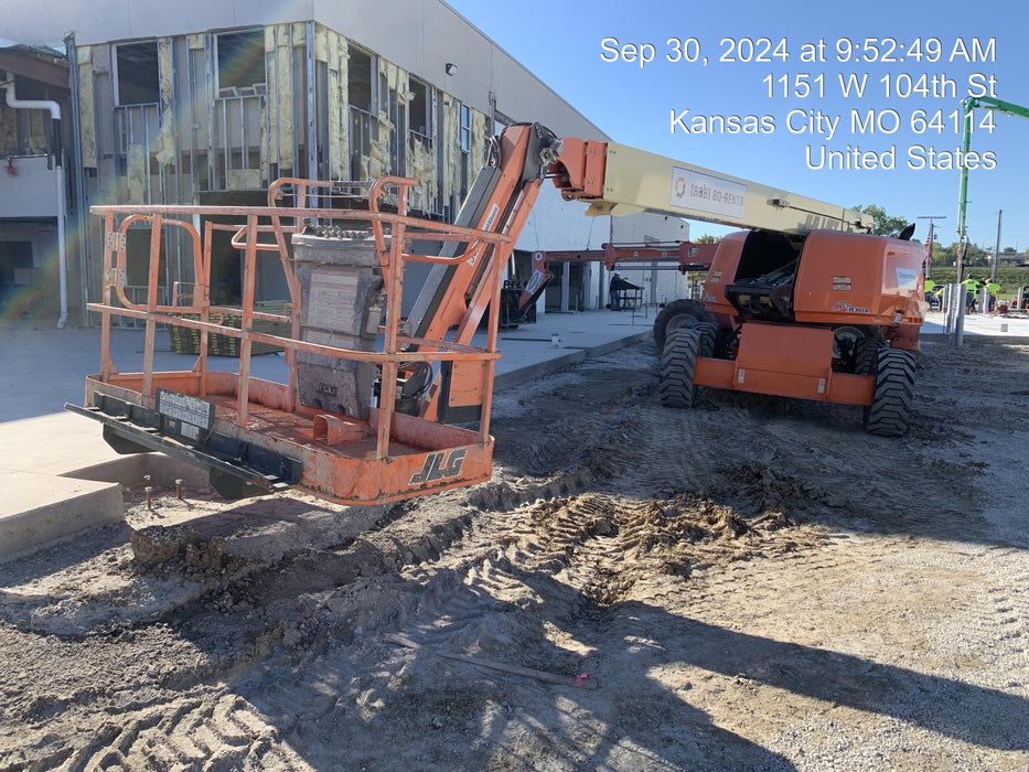 2019 JLG 660SJ