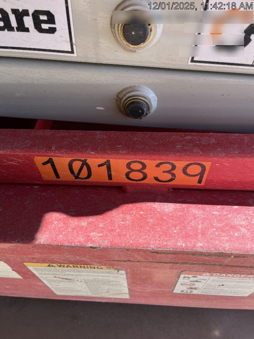 2020 MEC 1330SE Solid NM Tires, Steel Swing out Doors, LCS, Beacon, 900W Invertor