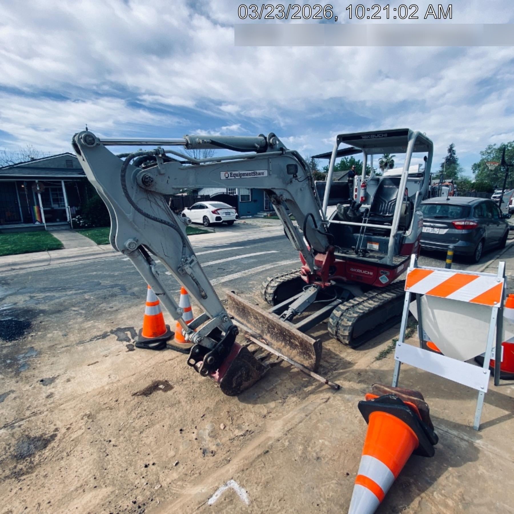 2021 TAKEUCHI TB235-2R