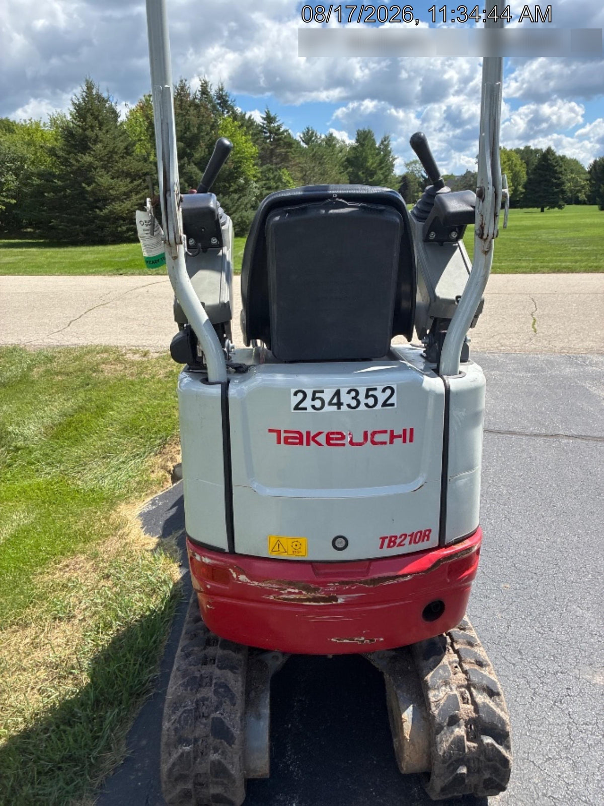 2022 TAKEUCHI TB210R
