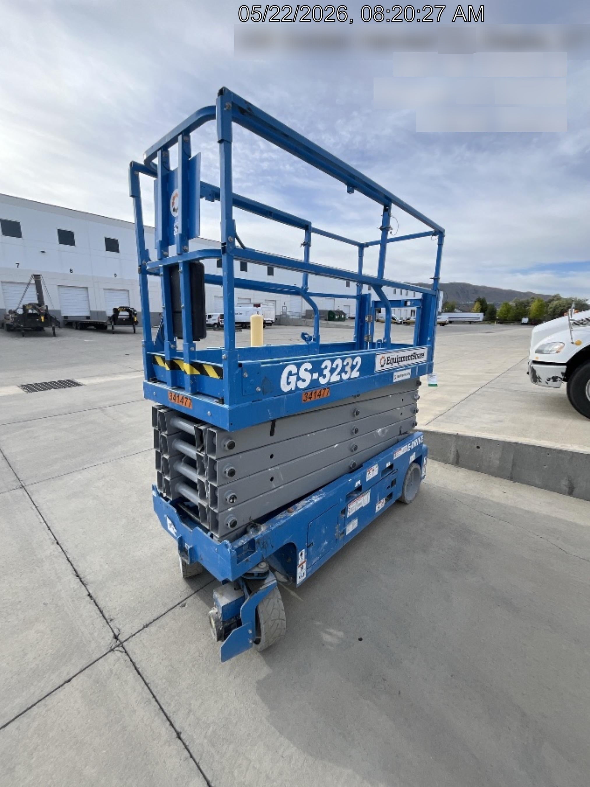 2023 GENIE GS-3232