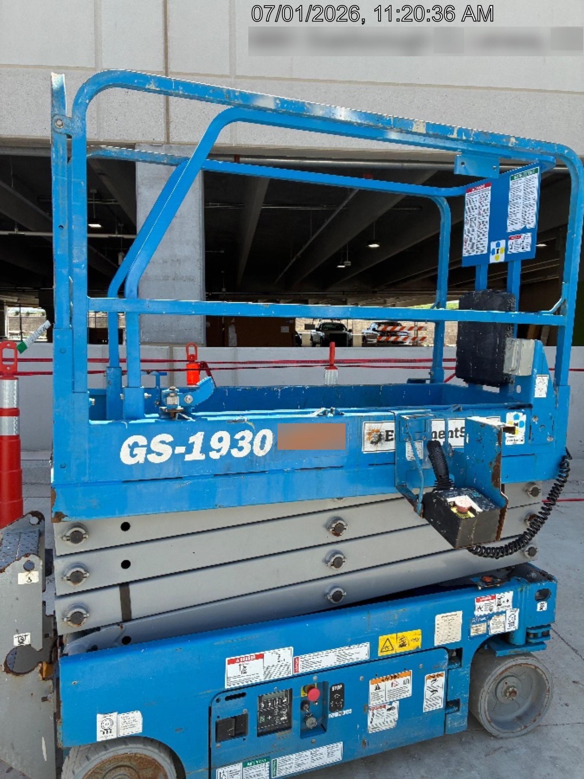 2019 Genie GS-1930 Fixed rails with chain Entry