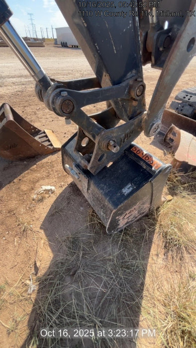 2025 TAKEUCHI 36" Bucket - Takeuchi