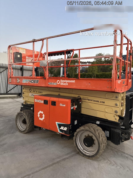 2023 JLG ERT4069