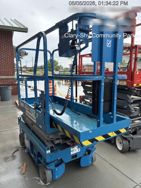 2023 GENIE GS-1432