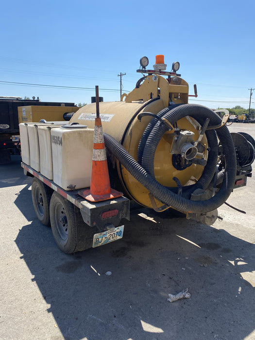 2022 VAC-TRON LP573XDT