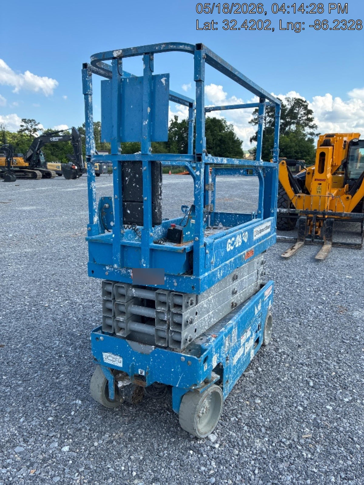 2020 Genie GS-1930 Solid Non Marking Tires, Beacon, Folding rails with half height swing gate