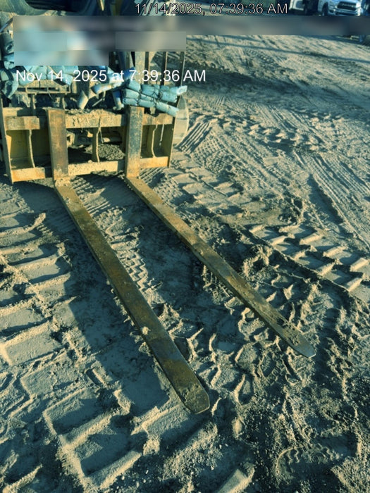 2021 TAKEUCHI 48" Pallet Forks - Takeuchi