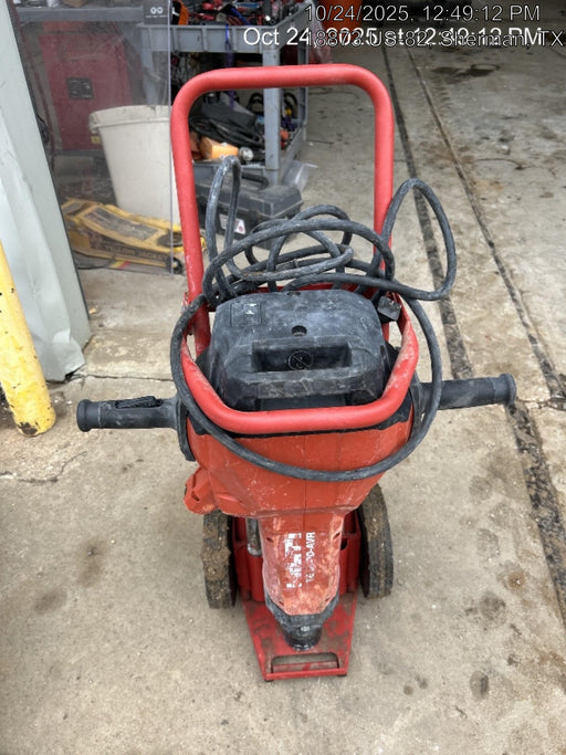 2023 HILTI TE 3000-AVR