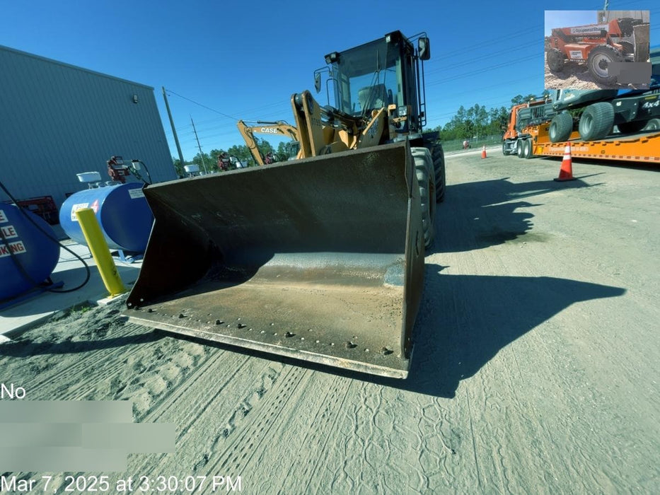 2015 PEMBERTON 3.5 cu yd Bucket, Wheel Loader - Pemberton