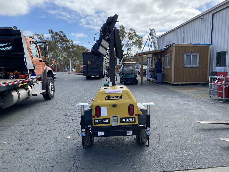 2022 Allmand NLV3GR (4) LED Light Fixture 350W, 23' Vertical Mast, 3kW Prime, Towable, ES Decals, T3