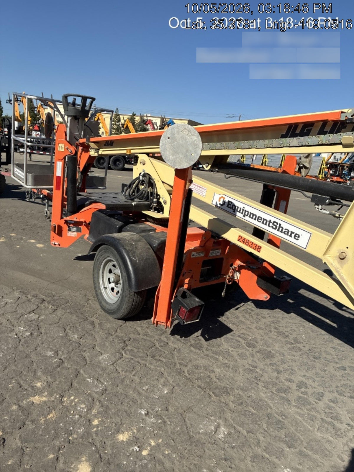 2022 JLG T350