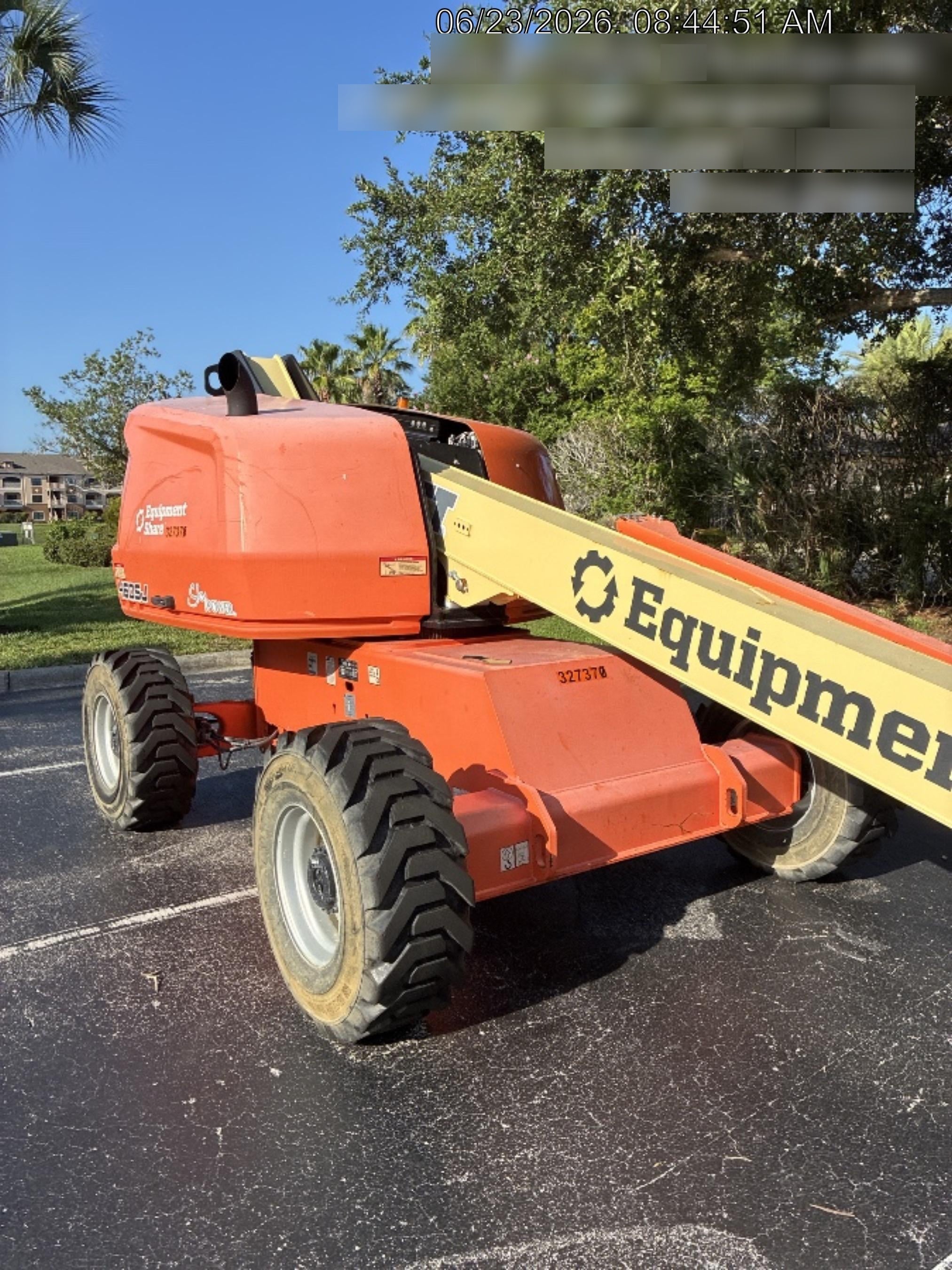2023 JLG 460SJ