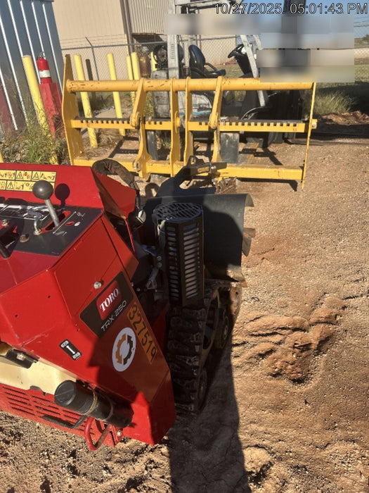 2023 TORO TRX-250