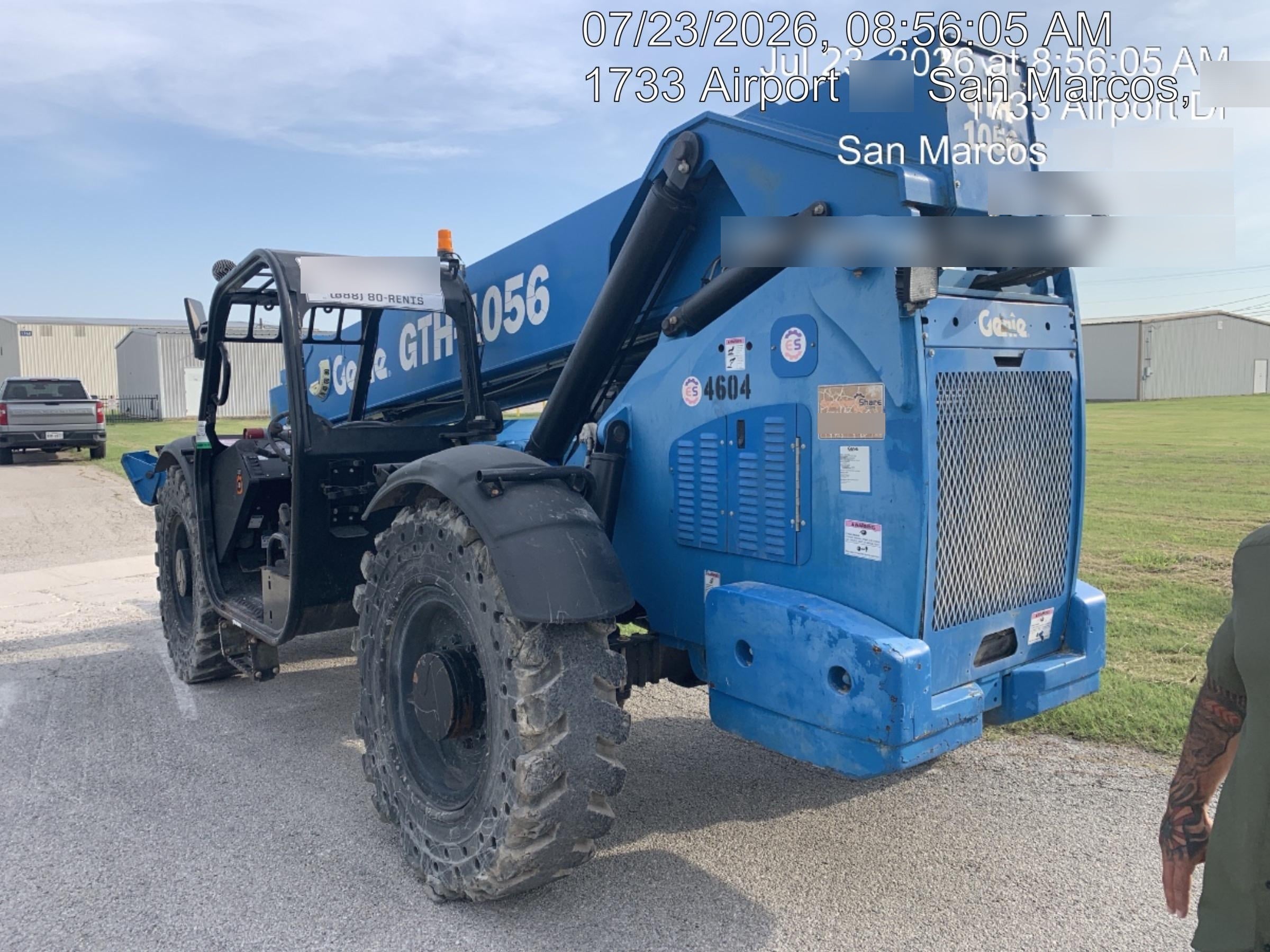 2017 GENIE GTH-1056