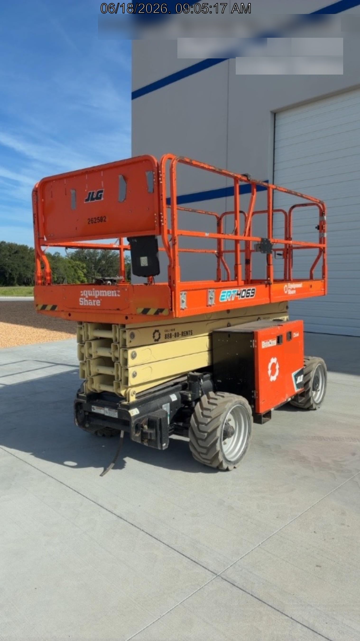 2022 JLG ERT4069