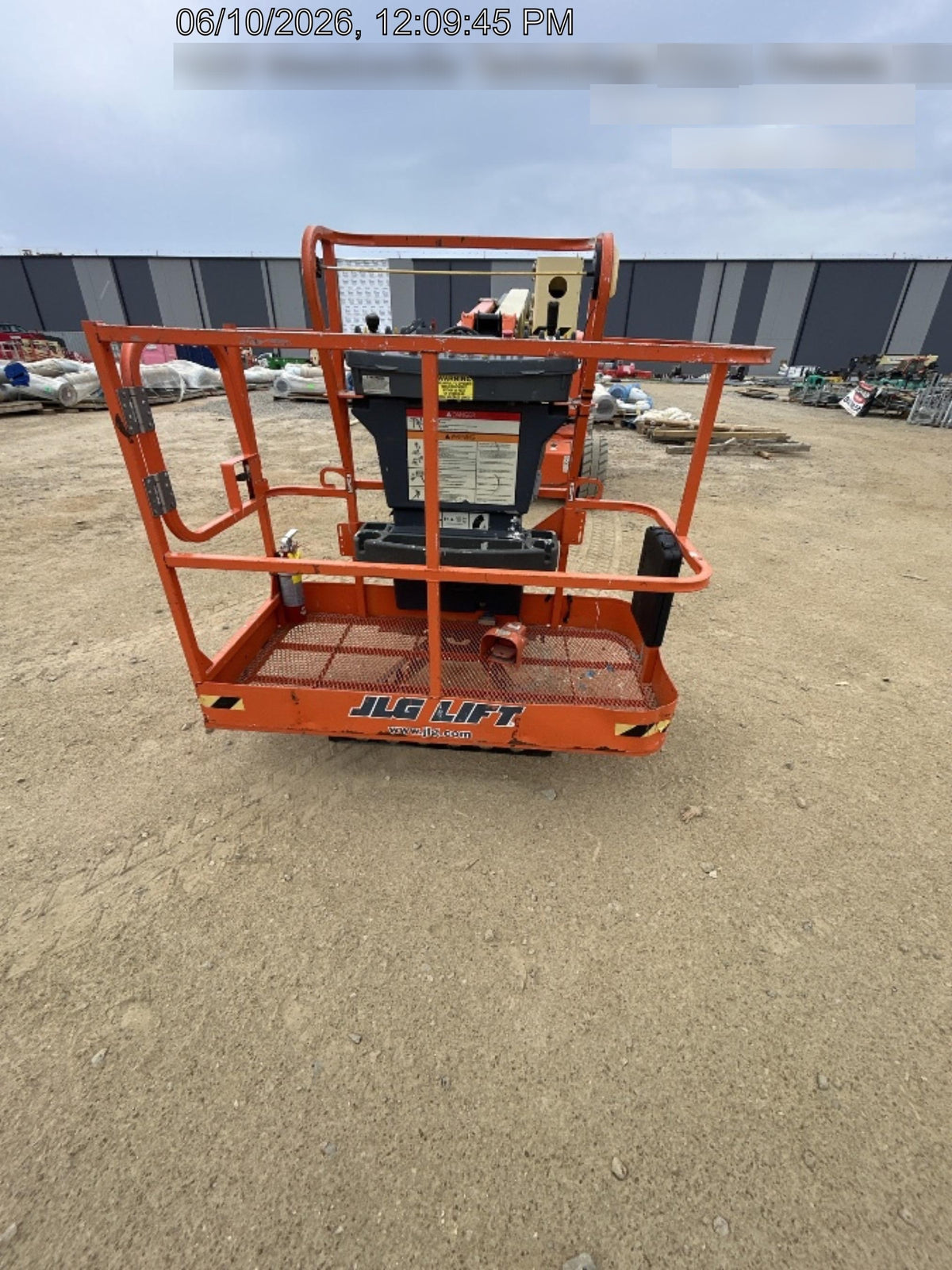 2021 JLG E450AJ